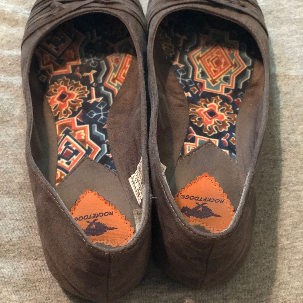 Rocket Dog Gray Flats